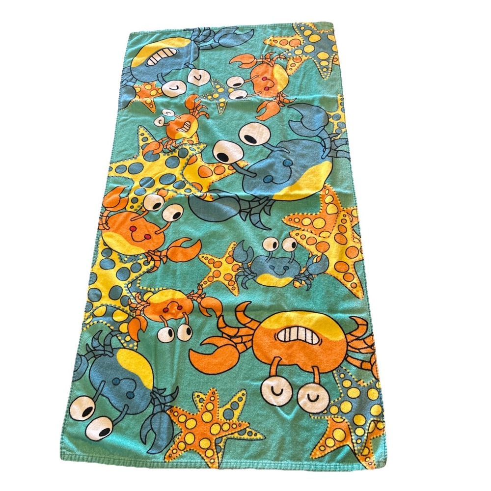 VTG Linencorp 100% Cotton Cute Crabs Starfish Ocean Beach Towel 90s Y2K Faded 🤩